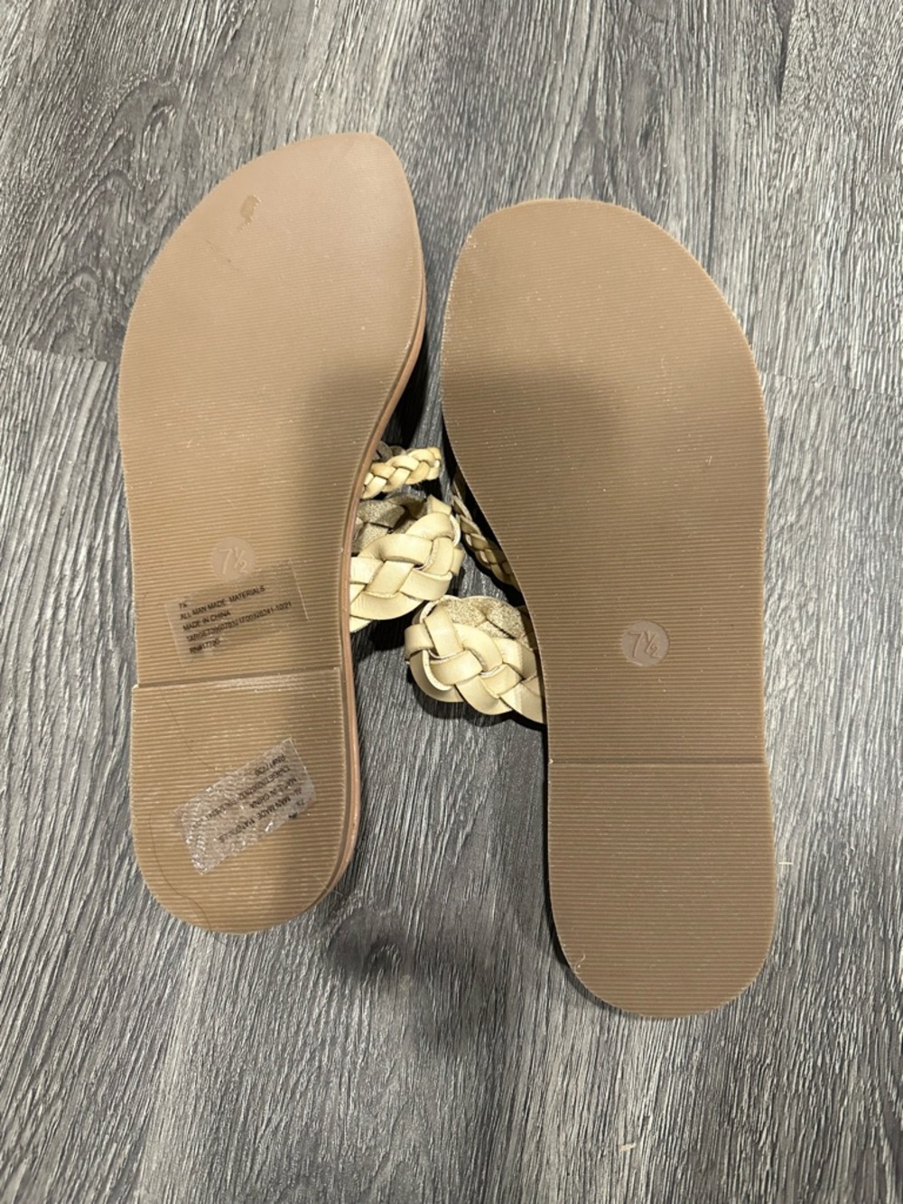 Universal Thread Beige Braided Sandals Size 7.5 - Picture 5 of 6
